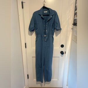 Overlover Jumper Size Medium